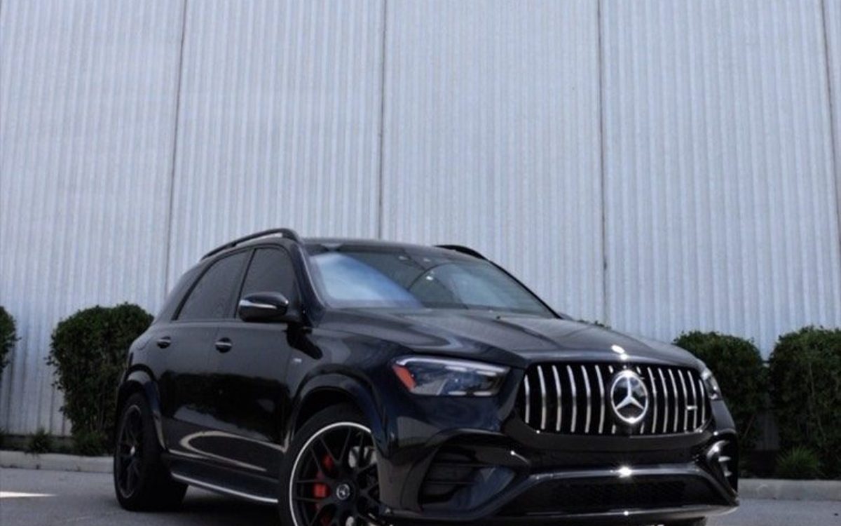 Armored vehicles for Sonoma Heights, Vaughan, Ontario