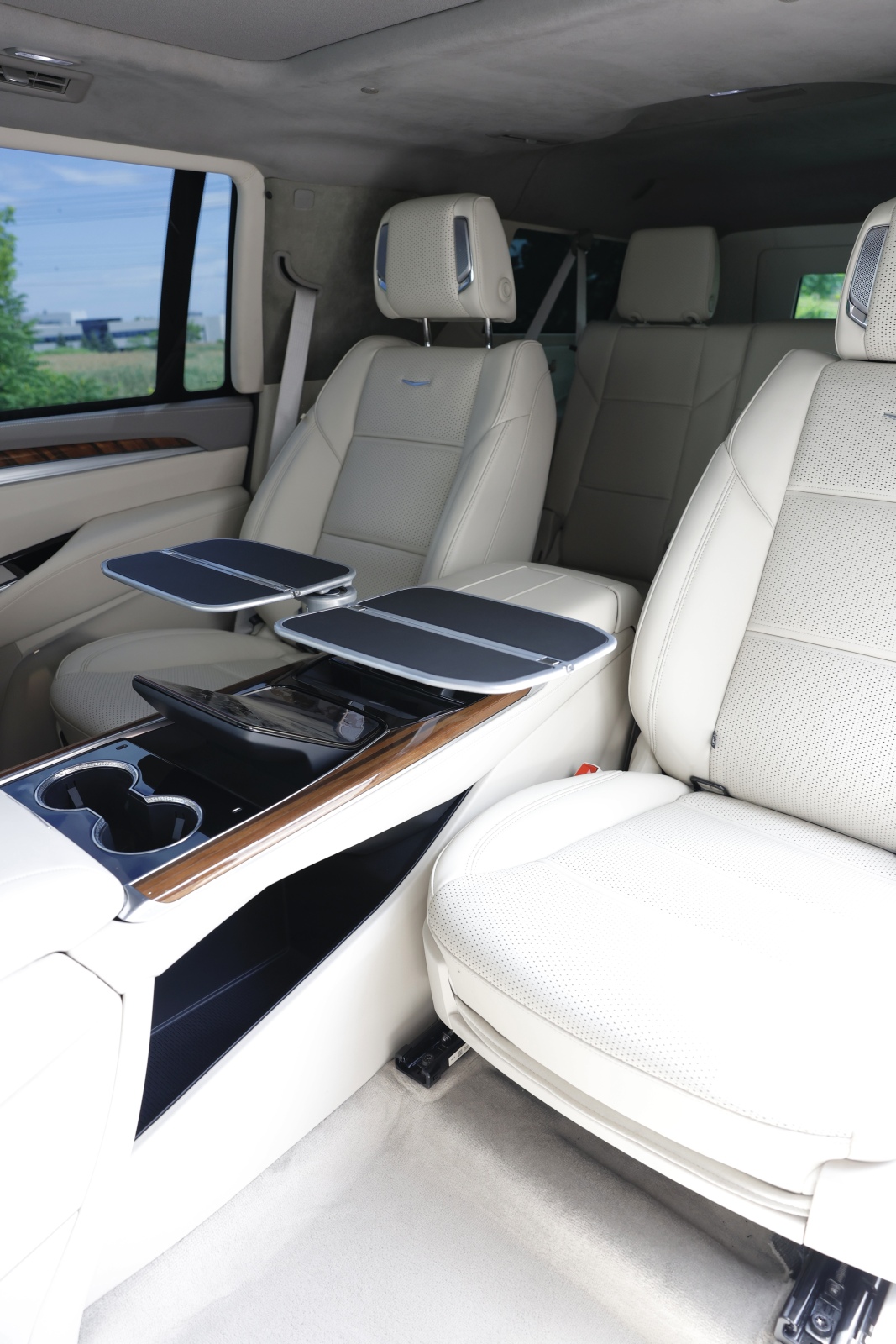 Armored Cadillac Escalade — photo 9