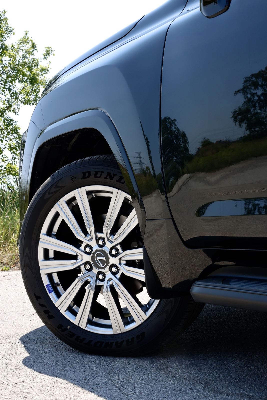 Armored Lexus LX 600 — photo 3