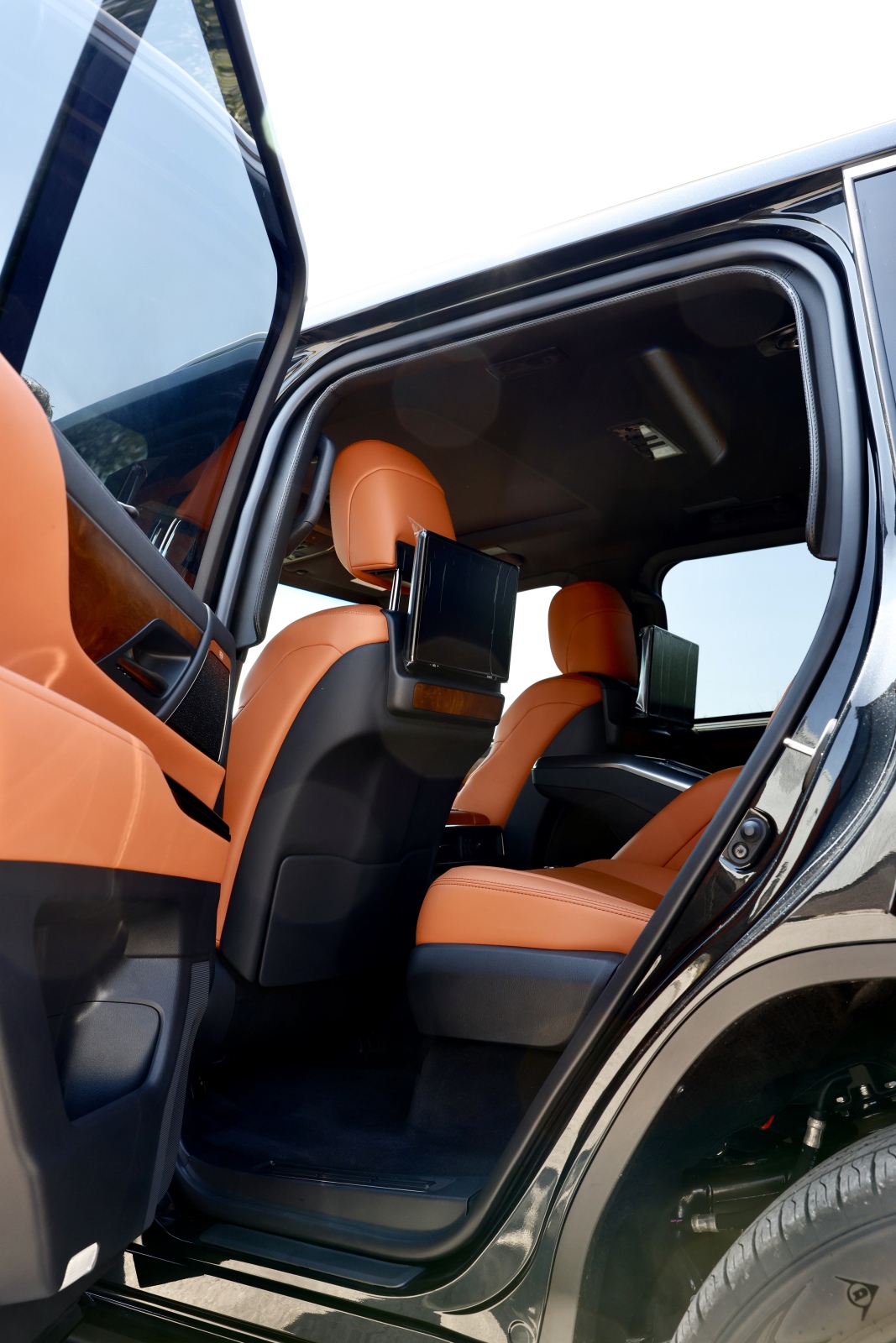Armored Lexus LX 600 — photo 13