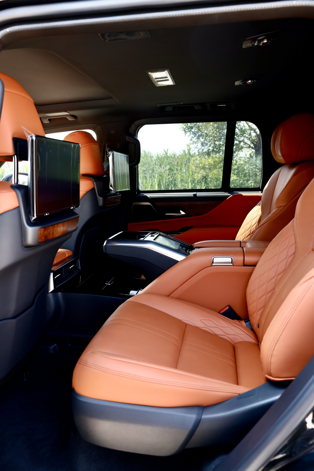 Armored Lexus LX 600 — photo 14