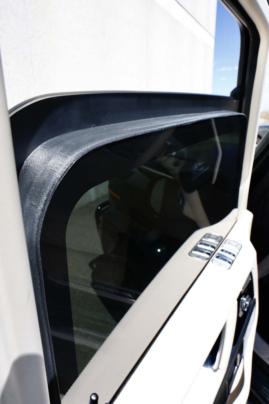 Armored Mercedes G-Wagon — photo 5