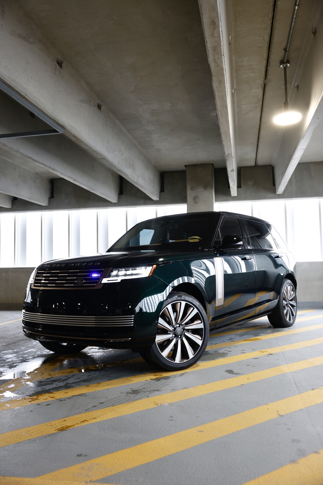 Armored Range Rover LWB