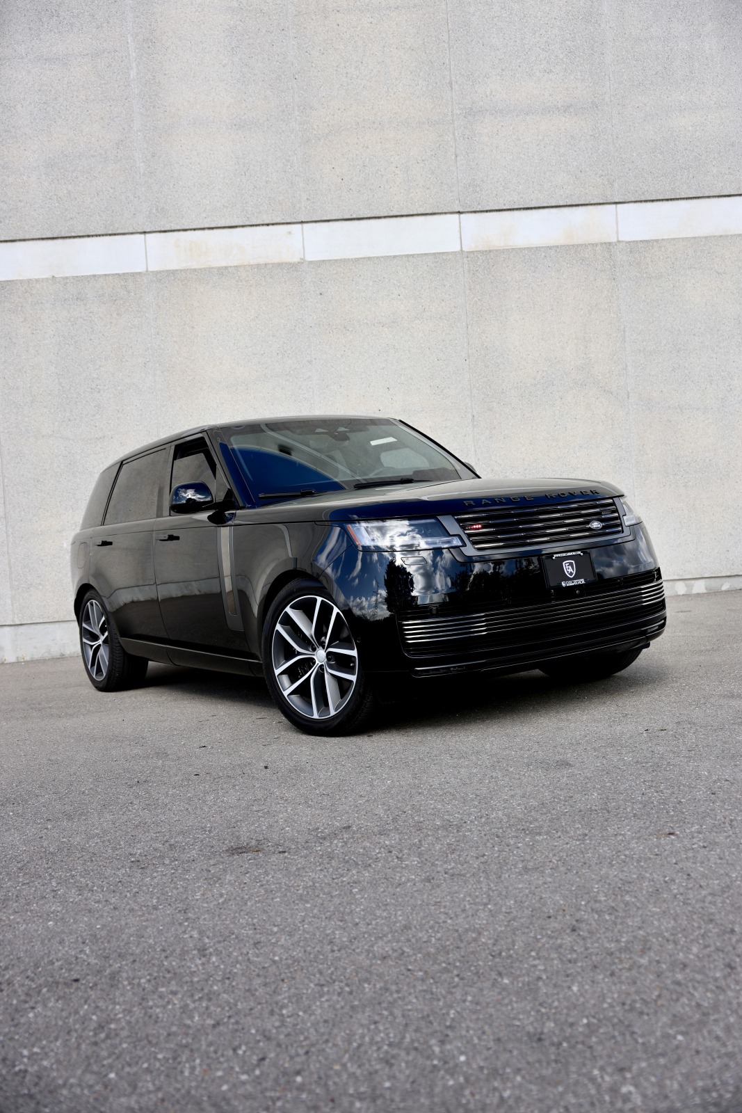 Armored Range Rover — photo 11