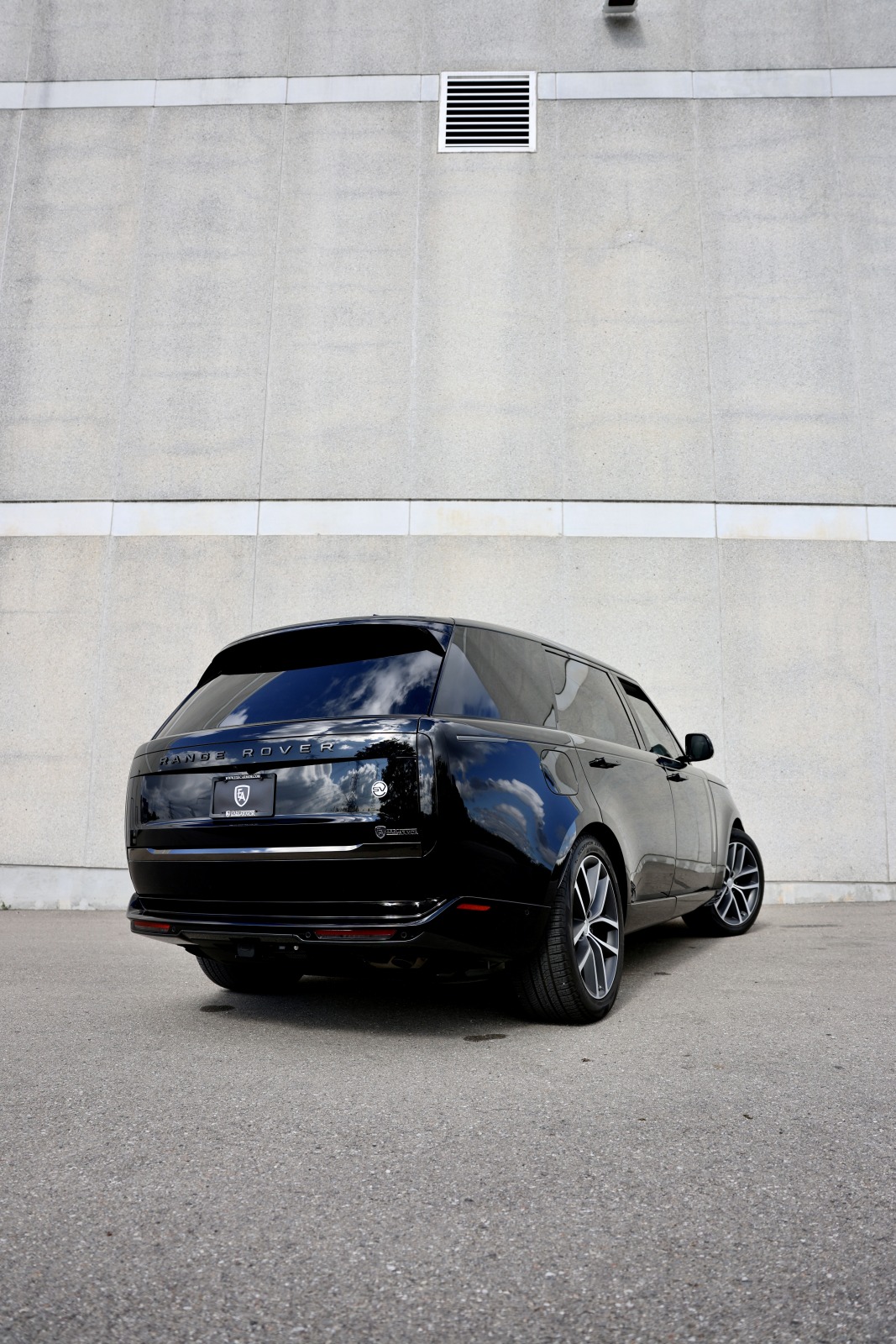 Armored Range Rover — photo 14