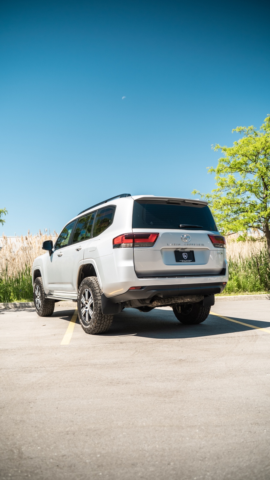 Armored Toyota Land Cruiser — photo 5