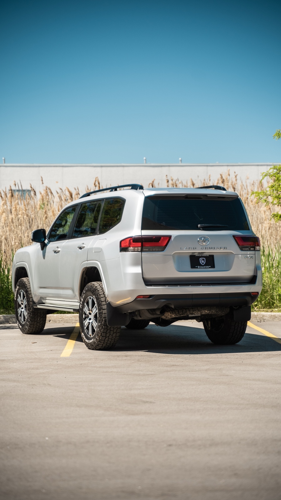 Armored Toyota Land Cruiser — photo 6