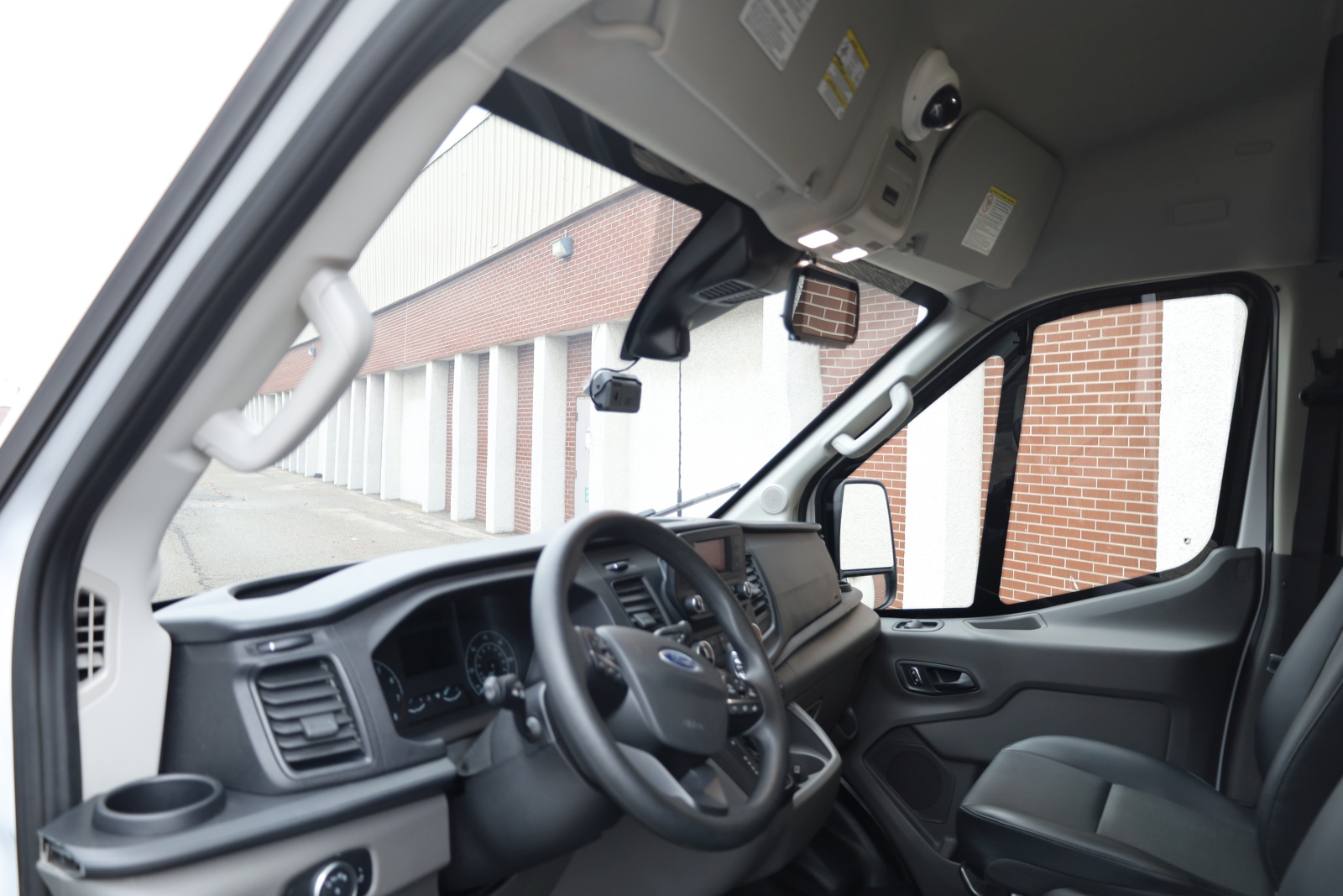 Armored Ford Transit (Cash in Transit) — photo 5