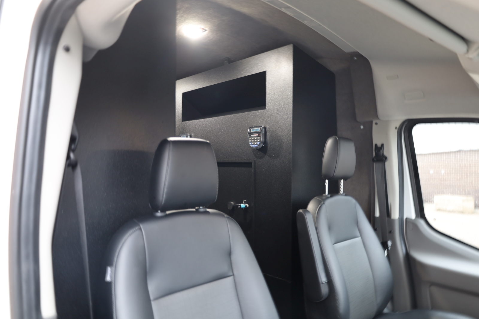 Armored Ford Transit (Cash in Transit) — photo 7