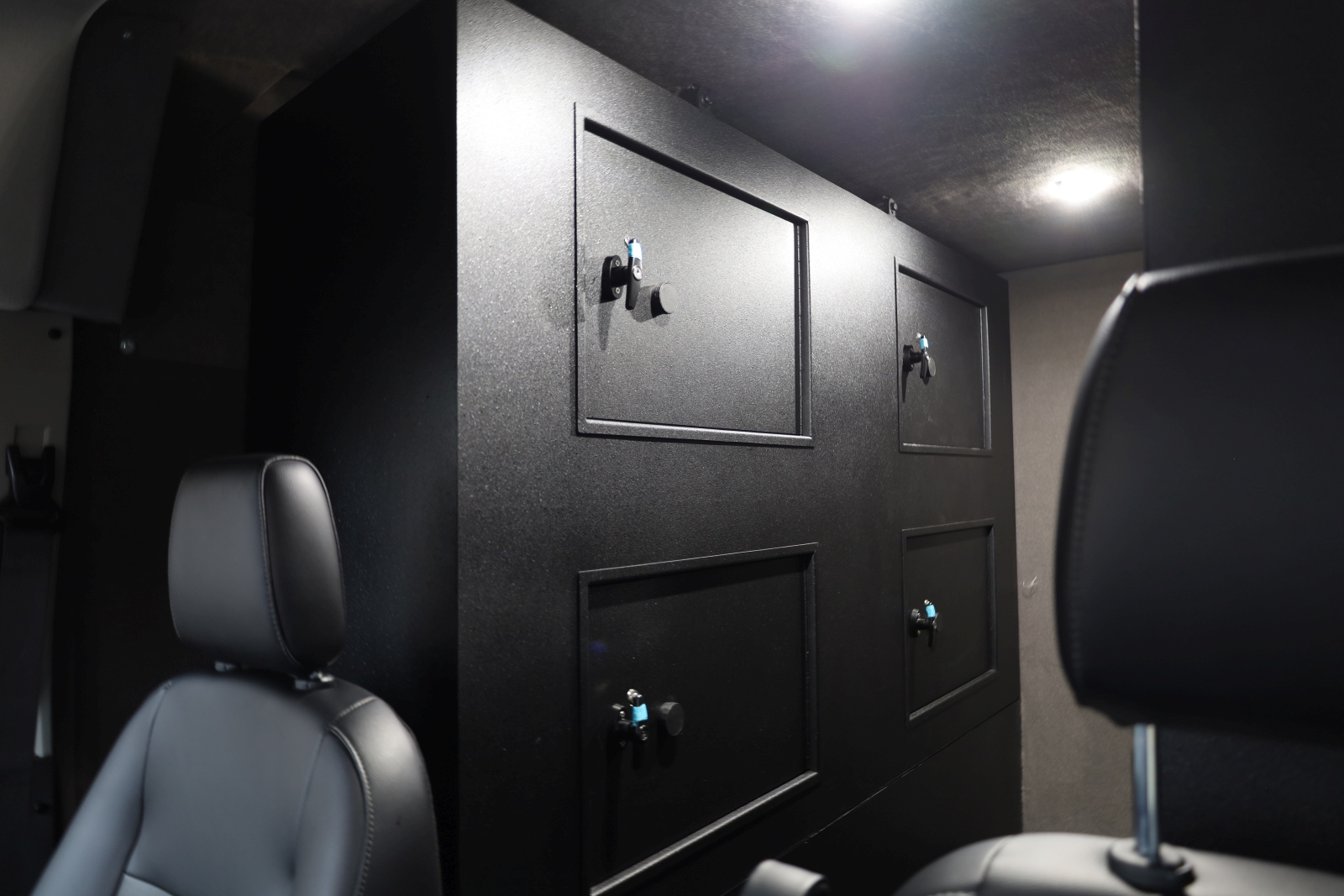 Armored Ford Transit (Cash in Transit) — photo 9