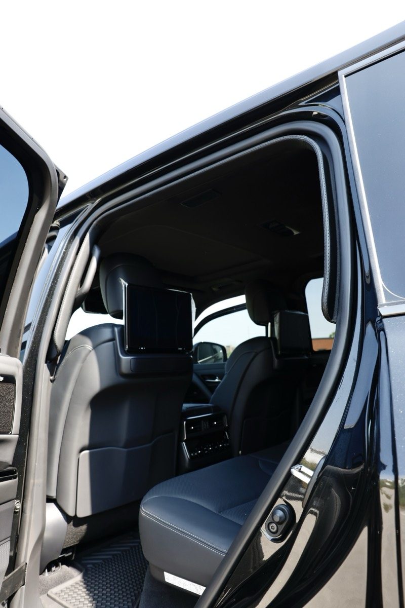 Armored Lexus LX 600 — photo 4